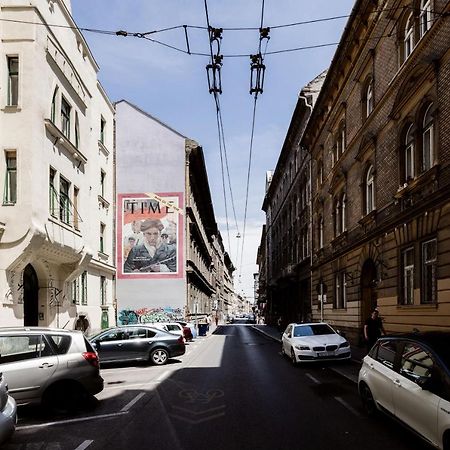 Hungarian Rebelian With Ac Apartman Budapest Kültér fotó