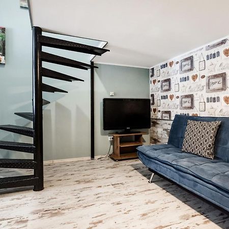 Hungarian Rebelian With Ac Apartman Budapest Kültér fotó