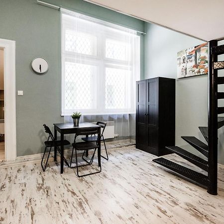 Hungarian Rebelian With Ac Apartman Budapest Kültér fotó