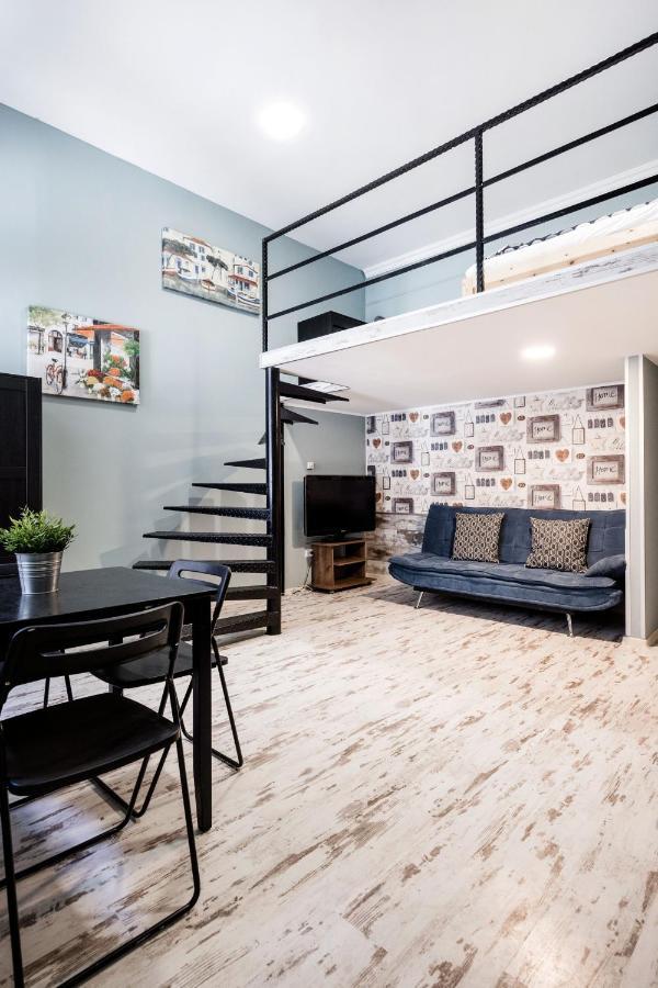 Hungarian Rebelian With Ac Apartman Budapest Kültér fotó
